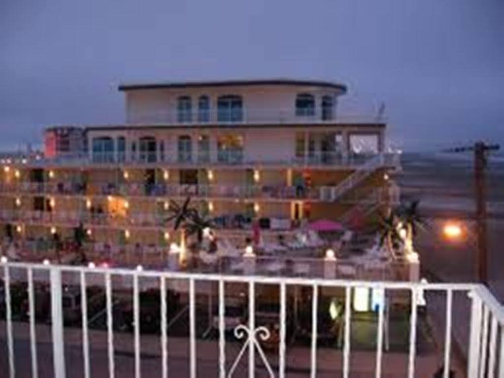 Paradise Oceanfront Resort Of Вайлдвуд-Крест Екстер'єр фото